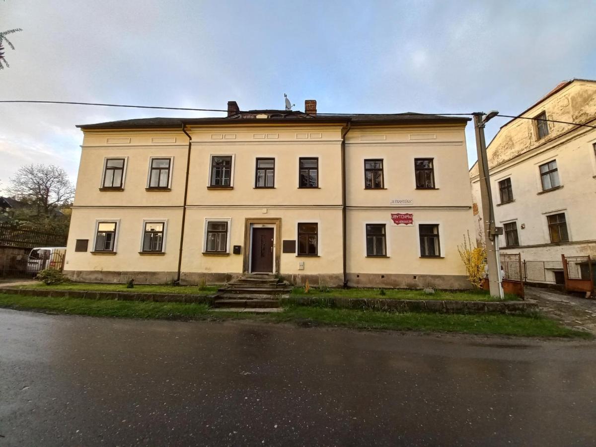 Penzionek U Frantiska Marenice Eksteriør billede